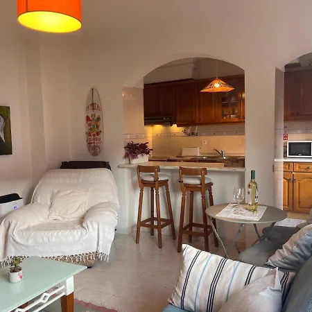 Besthomestay- Caparica Lisbon Appartamento