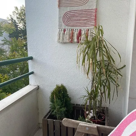 Besthomestay- Caparica Lisbon * Almada