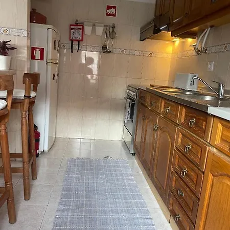 Besthomestay- Caparica Lisbon Appartamento Almada