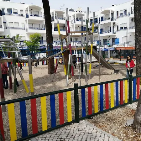 Besthomestay- Caparica Lisbon *