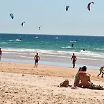 Besthomestay- Caparica Lisbon 아파트 *