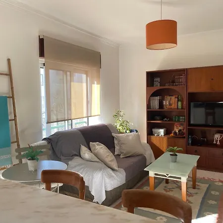 Besthomestay- Caparica Lisbon * Almada